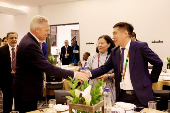 ГАНГИЙН АСУУДЛААРХ ЯРИА ХЭЛЭЛЦЭЭГ САЙД НАРЫН ТҮВШИНД ЯРИЛЦЛАА